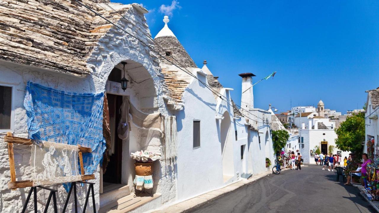 Trulli Antichi Mestieri - Widespread Trulli In The Historic Center Alberobello Eksteriør bilde